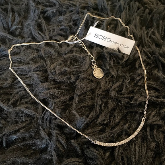 BCBGeneration Silver Shiny Necklace NWT - Picture 3 of 9